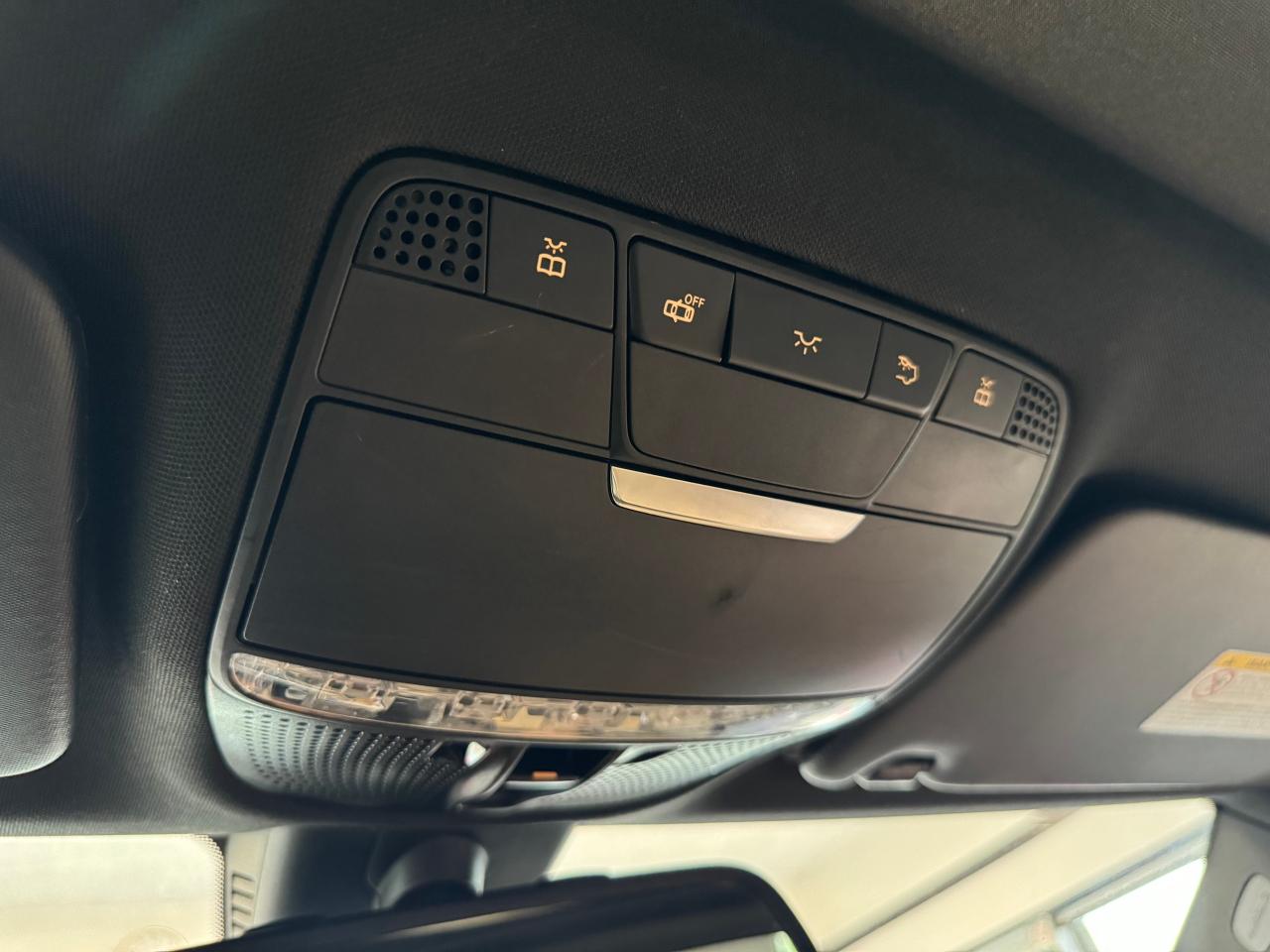 2017 Mercedes-Benz C-Class C300 4MATIC+Roof+Camera+New Tires+Heated Steering - Photo #44