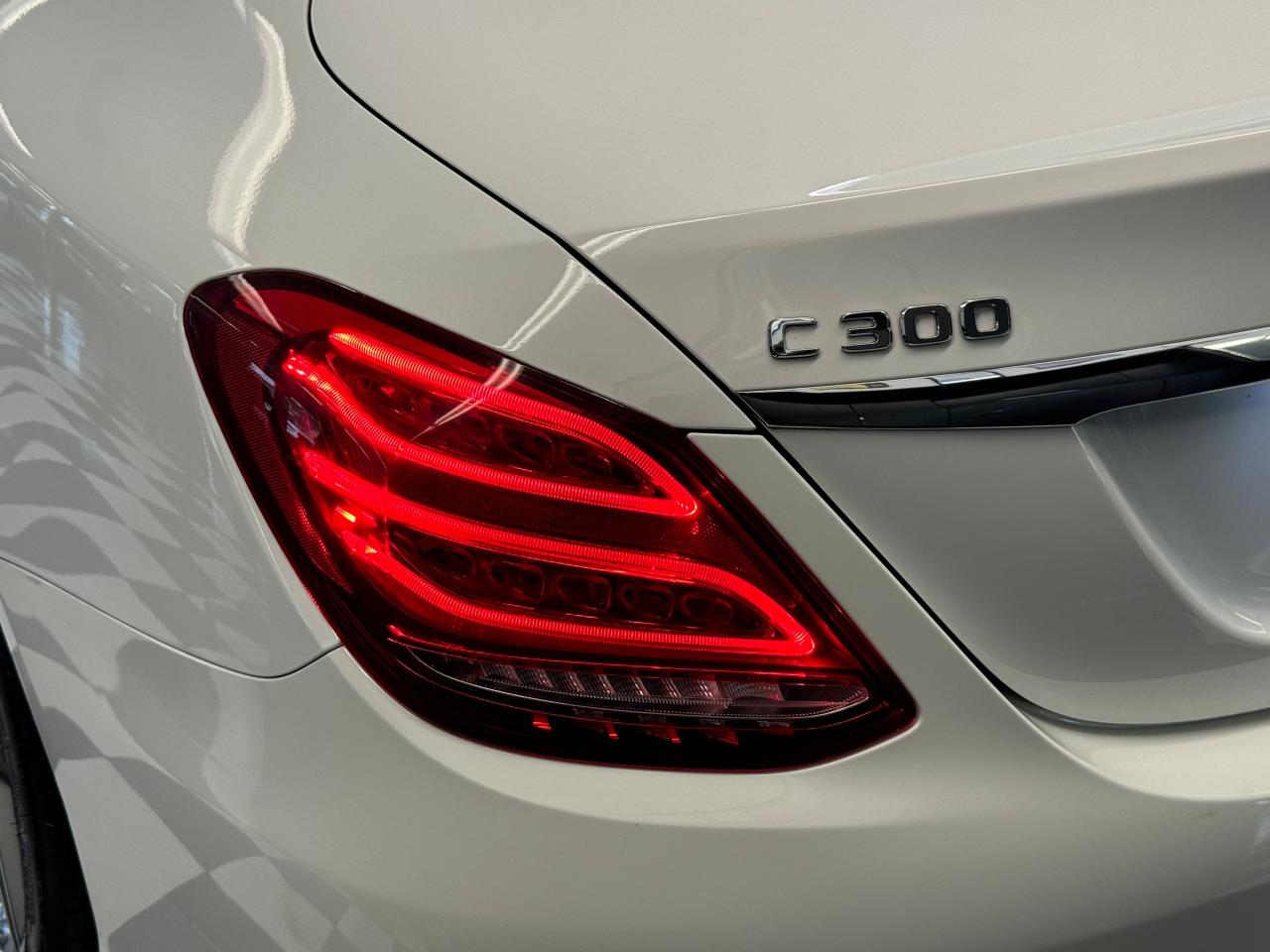 2017 Mercedes-Benz C-Class C300 4MATIC+Roof+Camera+New Tires+Heated Steering Photo105