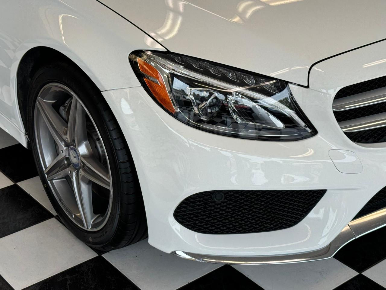 2017 Mercedes-Benz C-Class C300 4MATIC+Roof+Camera+New Tires+Heated Steering Photo85