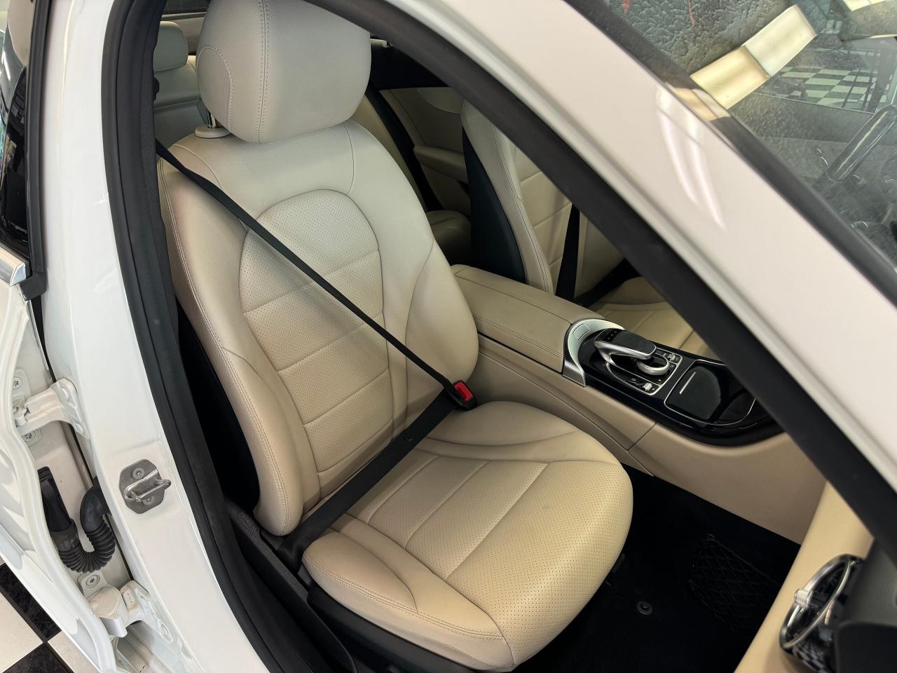 2017 Mercedes-Benz C-Class C300 4MATIC+Roof+Camera+New Tires+Heated Steering Photo75