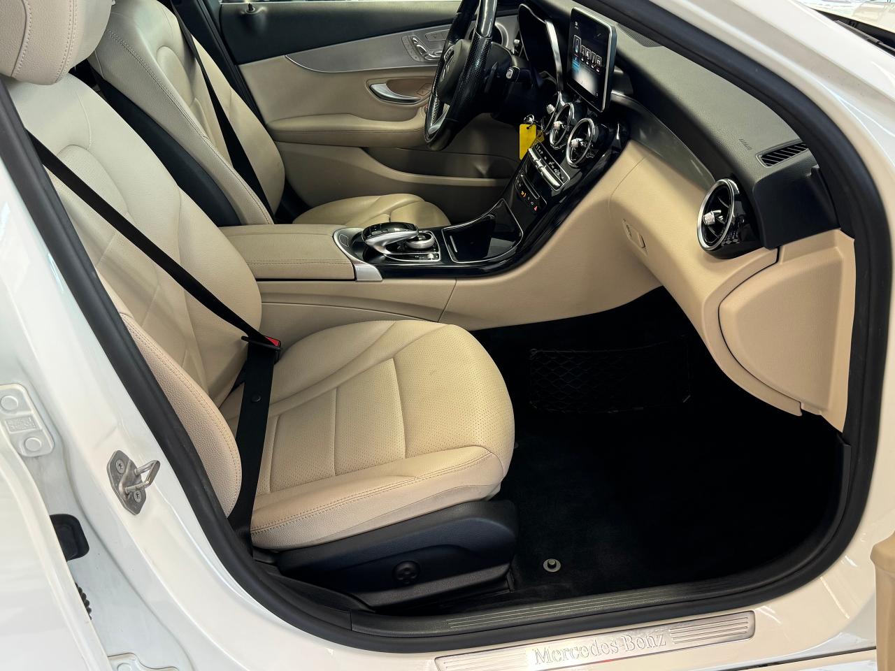 2017 Mercedes-Benz C-Class C300 4MATIC+Roof+Camera+New Tires+Heated Steering Photo74