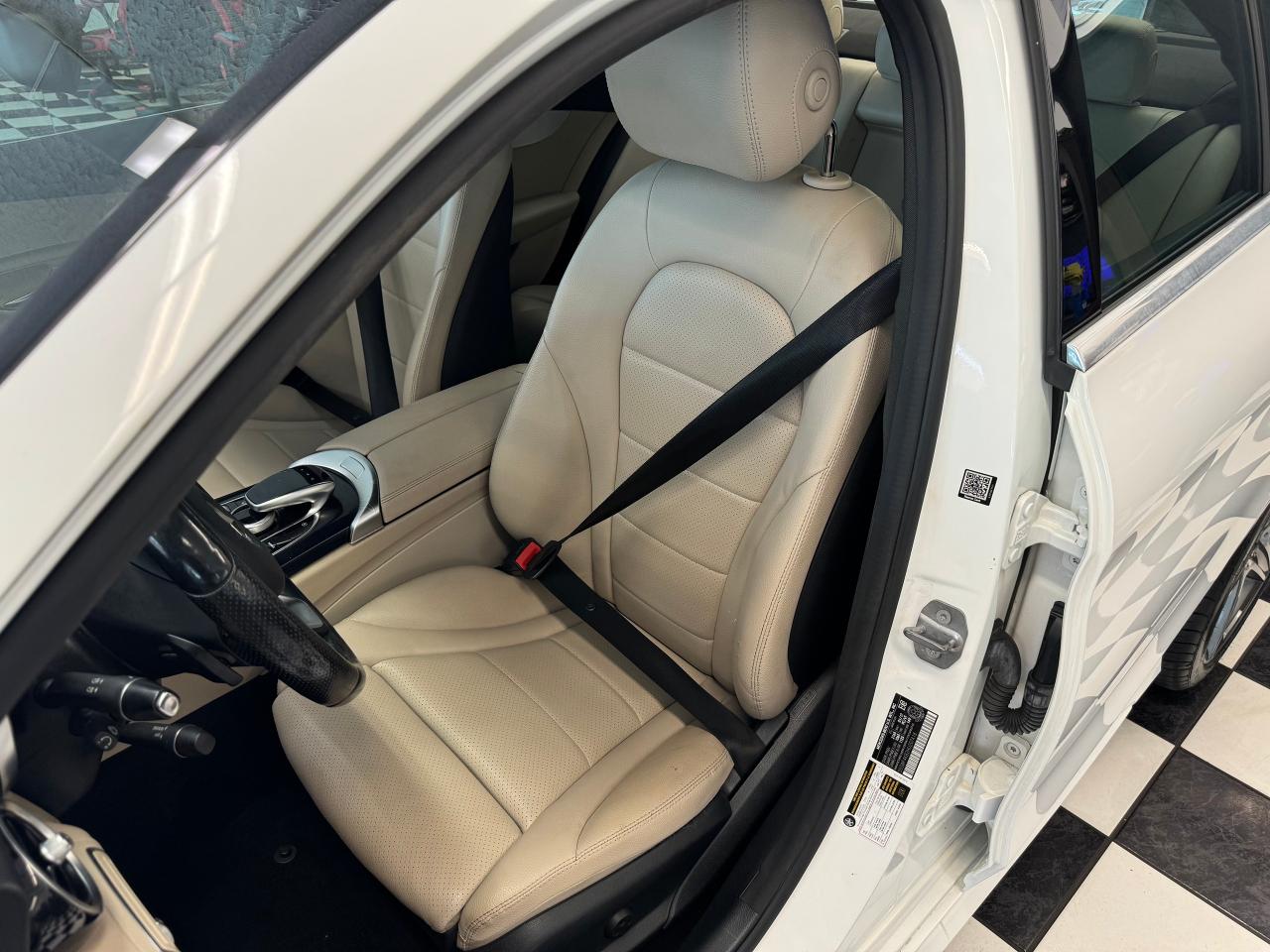 2017 Mercedes-Benz C-Class C300 4MATIC+Roof+Camera+New Tires+Heated Steering Photo72
