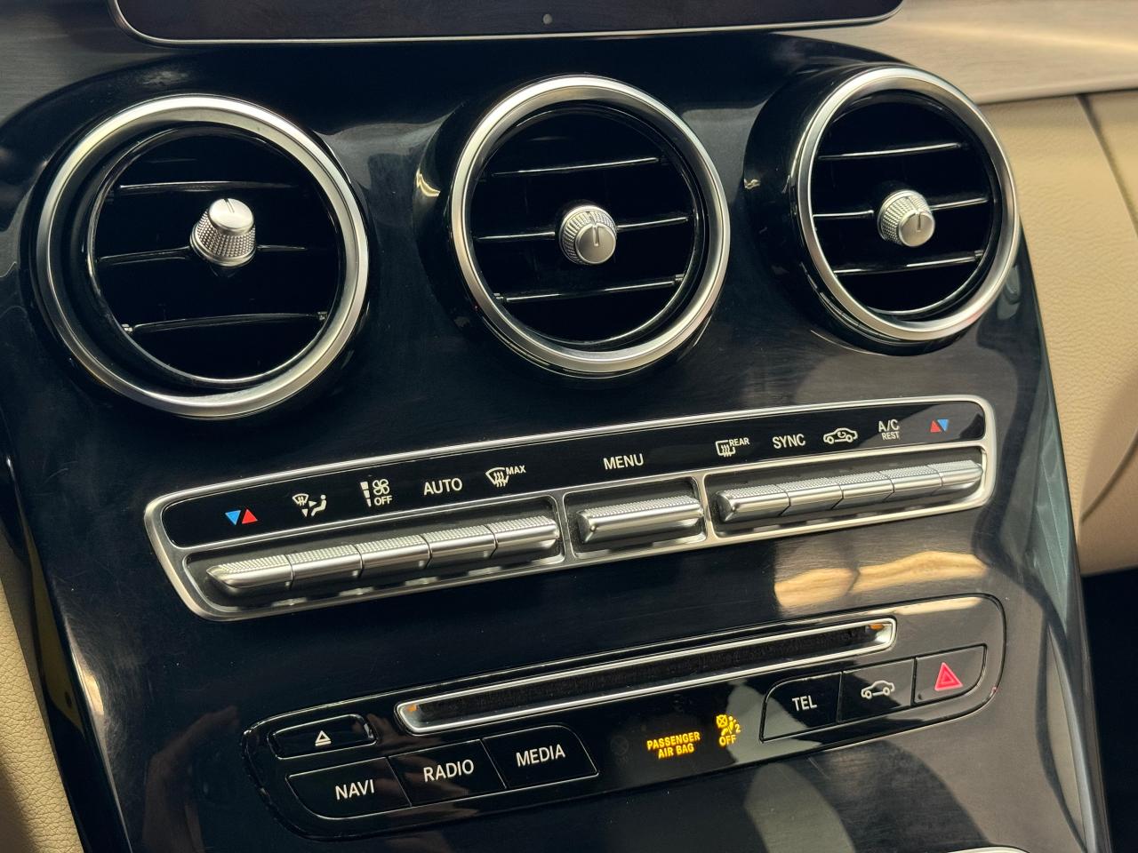 2017 Mercedes-Benz C-Class C300 4MATIC+Roof+Camera+New Tires+Heated Steering - Photo #29