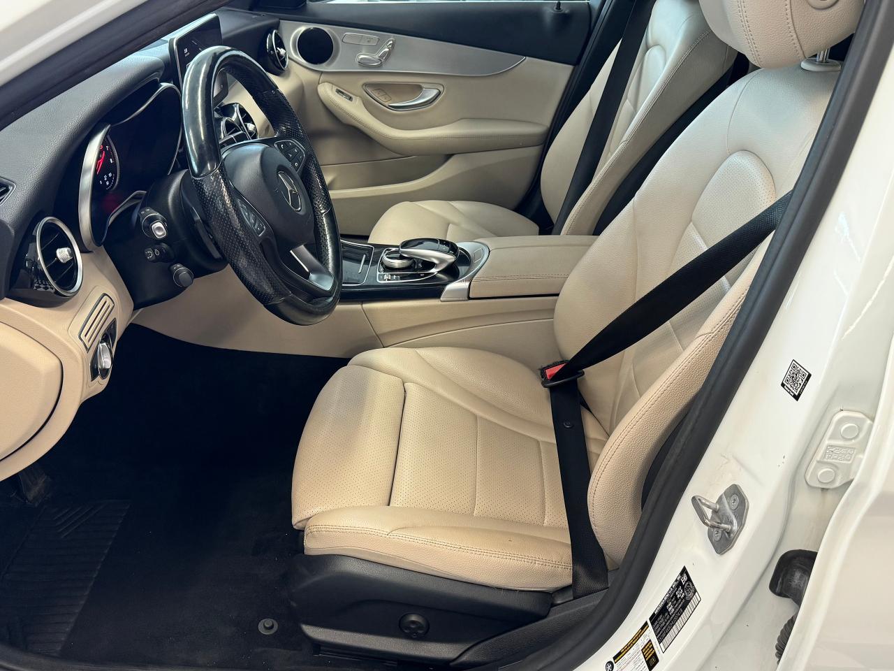 2017 Mercedes-Benz C-Class C300 4MATIC+Roof+Camera+New Tires+Heated Steering Photo71