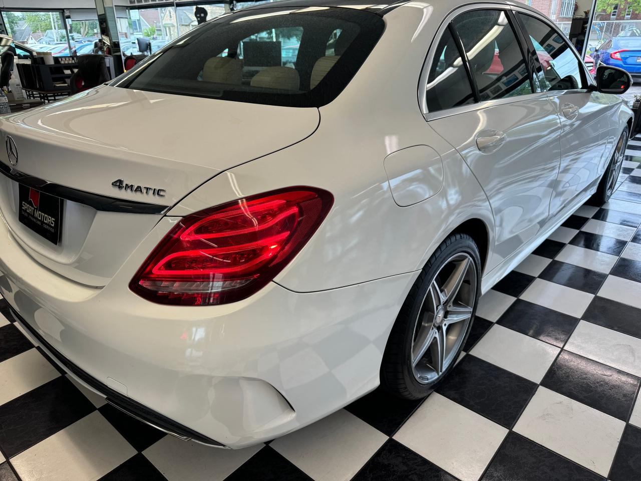 2017 Mercedes-Benz C-Class C300 4MATIC+Roof+Camera+New Tires+Heated Steering Photo88