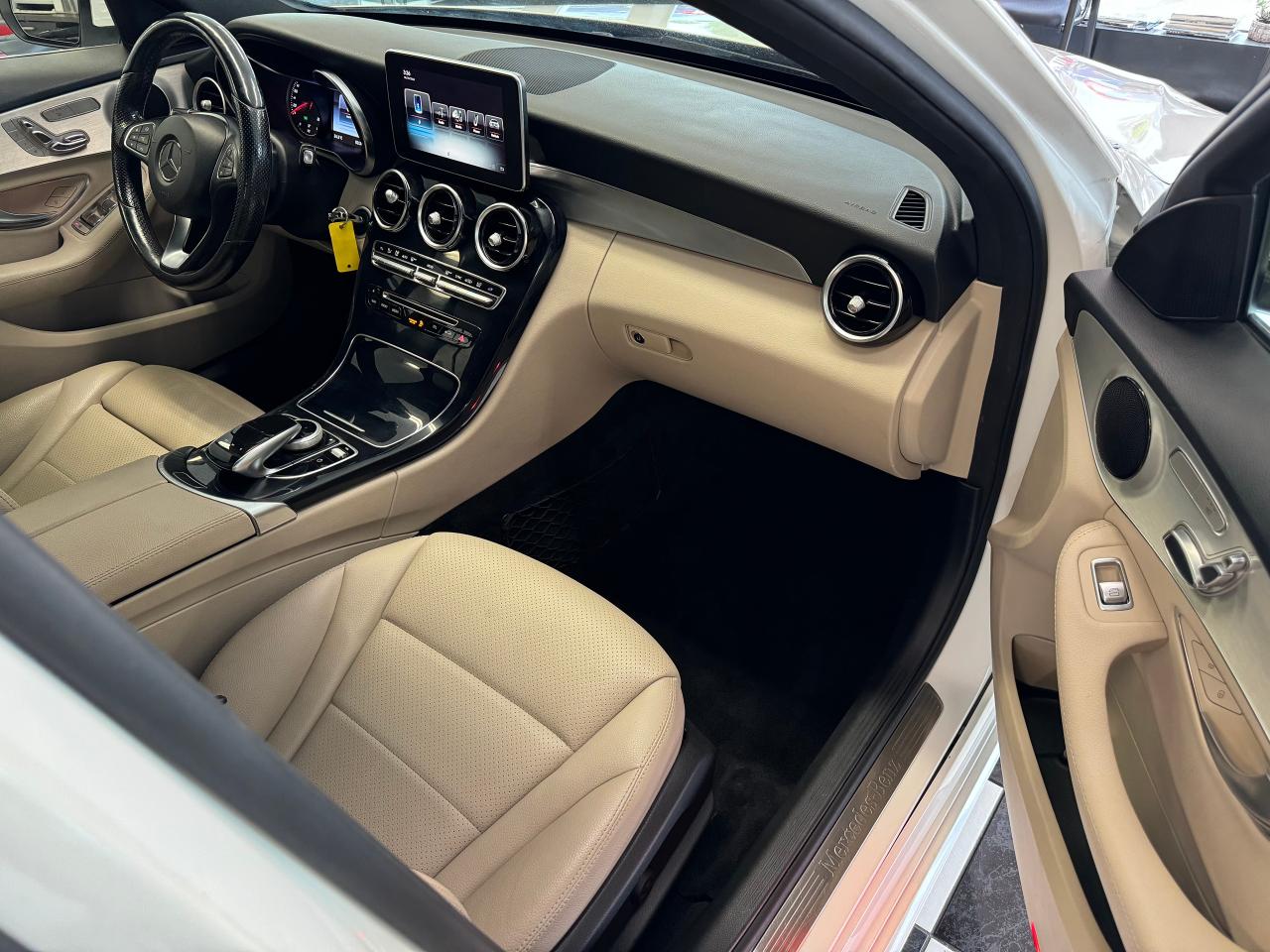 2017 Mercedes-Benz C-Class C300 4MATIC+Roof+Camera+New Tires+Heated Steering Photo73
