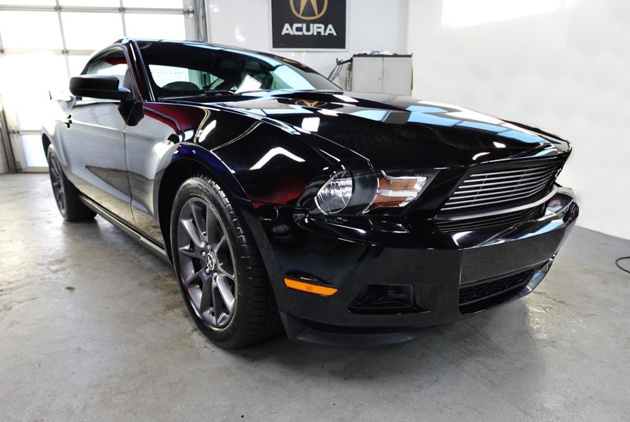 Used 2012 Ford Mustang LOW KM.WELL MAINTAIN,V6 COUPE,SERVICE RECORDS for sale in North York, ON