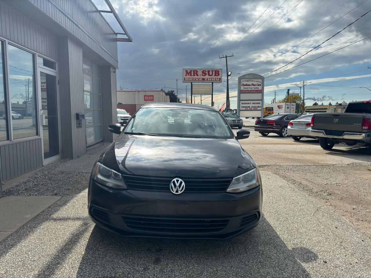 Used 2014 Volkswagen Jetta TRENDLINE+ for sale in Chatham, ON