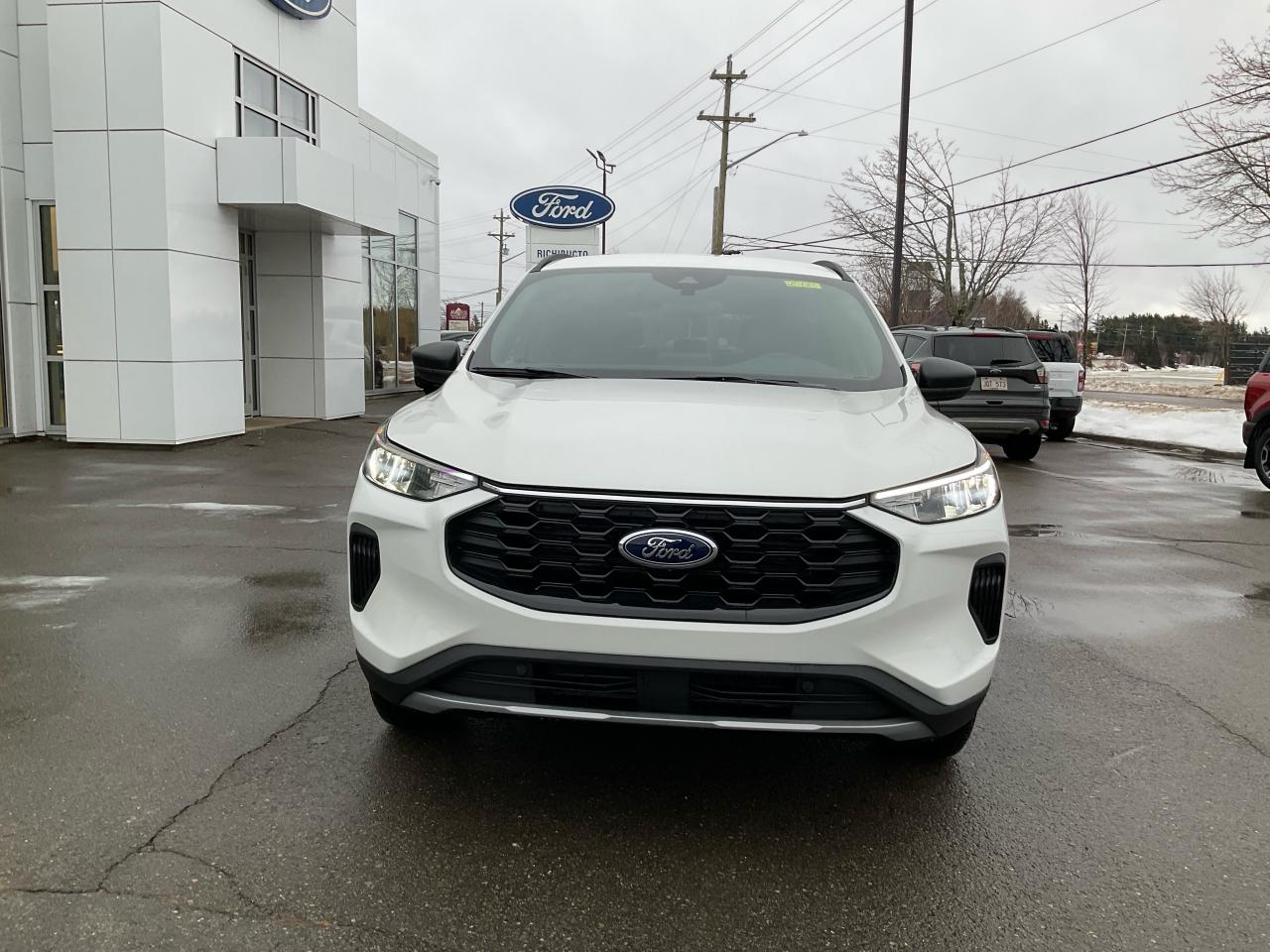 2025 Ford Escape ST-Line Photo