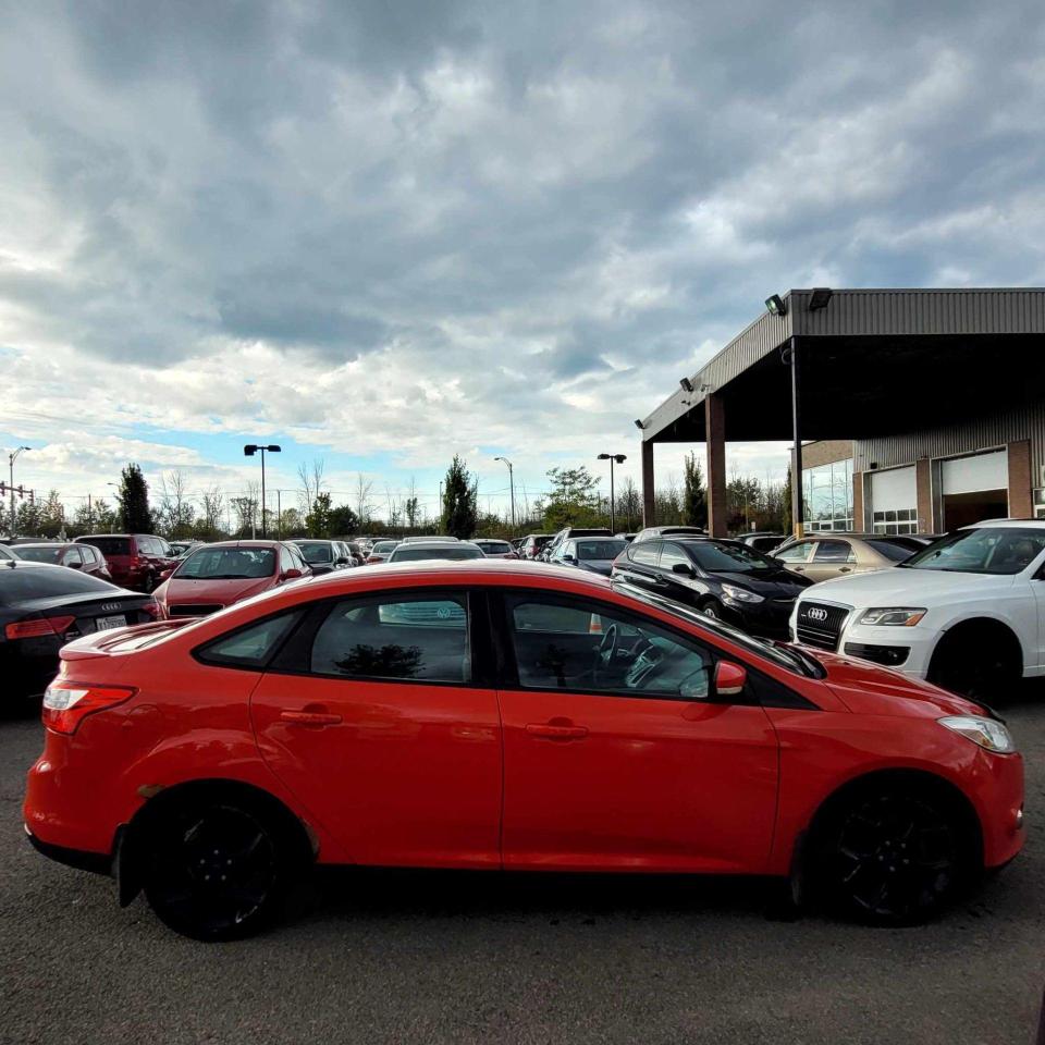 2014 Ford Focus  - Photo #3