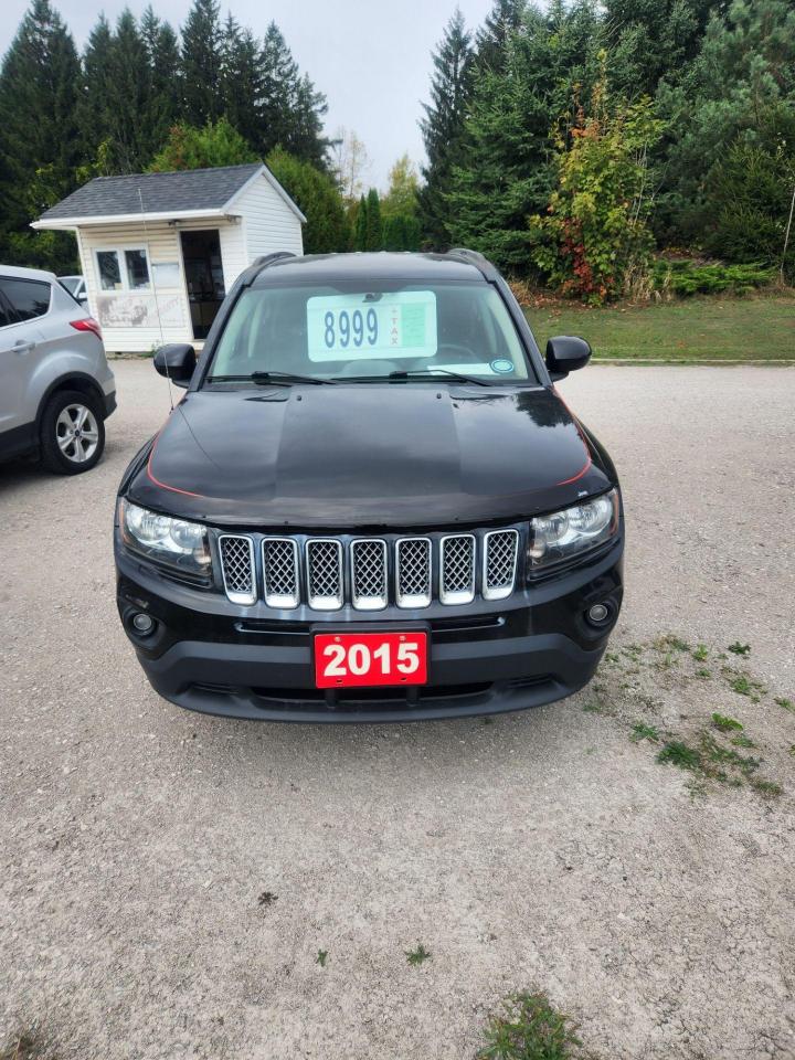 <p>2015 jeep compass 173563 km runs and drives excellent price shown includes certification safety and 6 months 10,000km warranty feel free to contact Erics Autos 705 487 2277 we are located midway between barrie and orillia on hwy 11 south at the 5th line of Oro-Medonte </p>