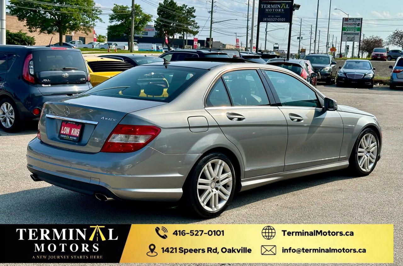 2011 Mercedes-Benz C-Class  Photo4