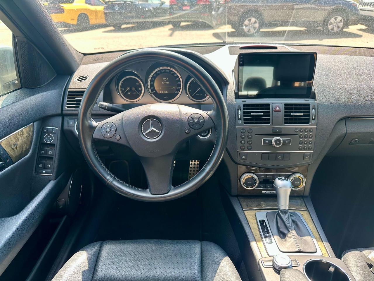 2011 Mercedes-Benz C-Class  - Photo #12