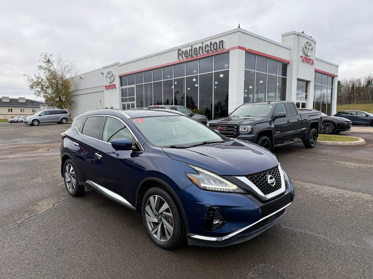 <span class=list-text> </span>Introducing the 2019 Nissan Murano model! Featuring a heated l<span class=list-text><span _ngcontent-bjx-c245=>eather wrapped steering wheel, p</span><span _ngcontent-bjx-c245=>anoramic sunroof, heated front bucket seats, heated mirrors, d</span></span>river adjustable lumbar and more for your comfort! Some of the safety features include Driver Monitoring, Front Collision Mitigation, Blind Spot Monitor, and Brake Assist. Vehicle history report is available. No accidents reported!! You have an option to add on additional warranty. 

<span _ngcontent-bjx-c245=><span _ngcontent-bjx-c245= class=list-text id=vdp-feature-26> </span></span>