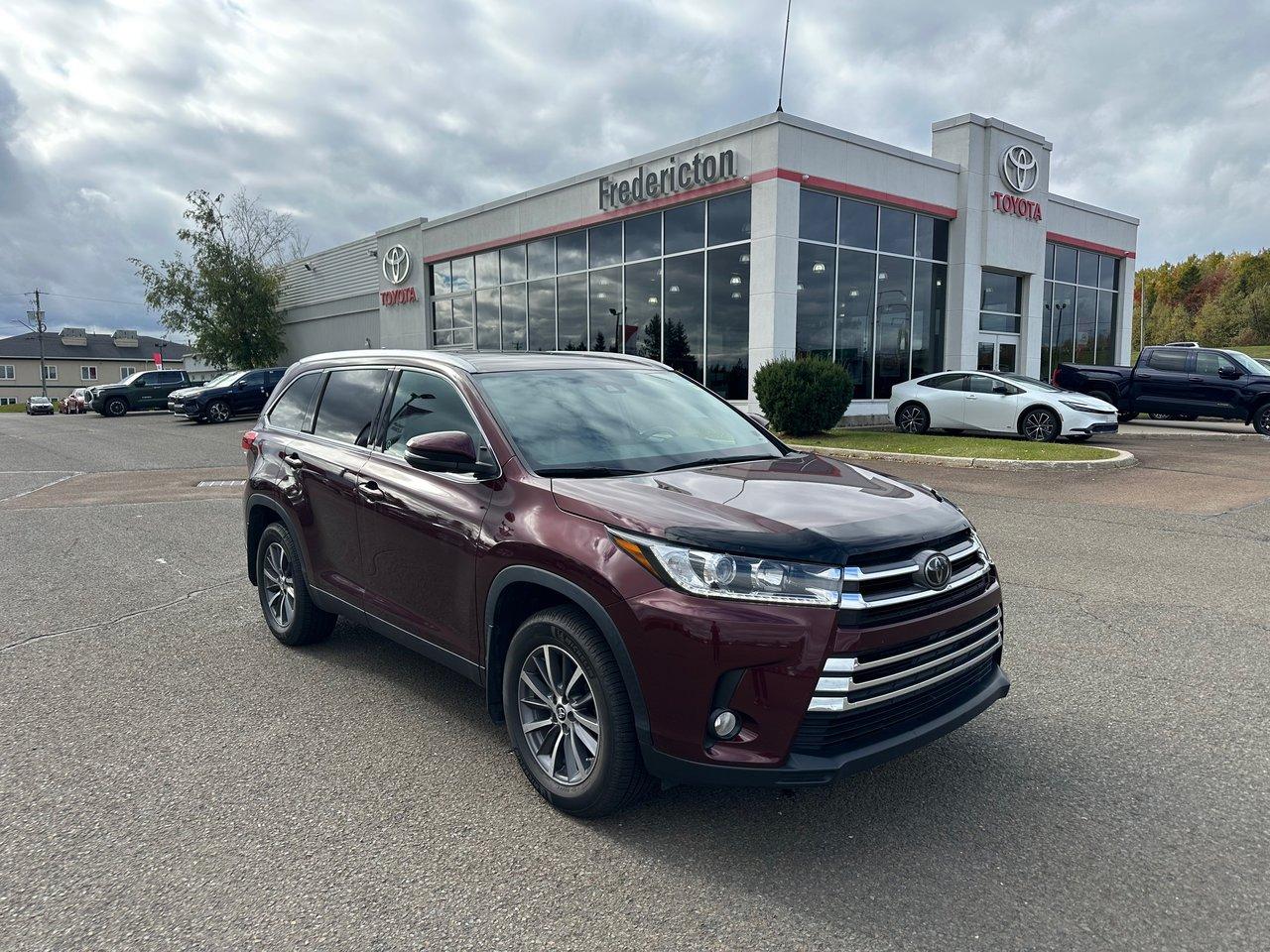 Used 2019 Toyota Highlander XLE for sale in Fredericton, NB