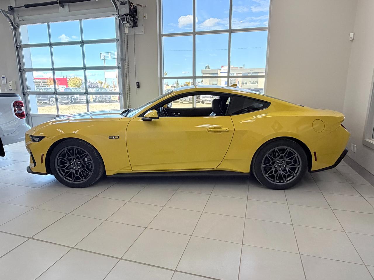 2024 Ford Mustang GT Premium Photo1