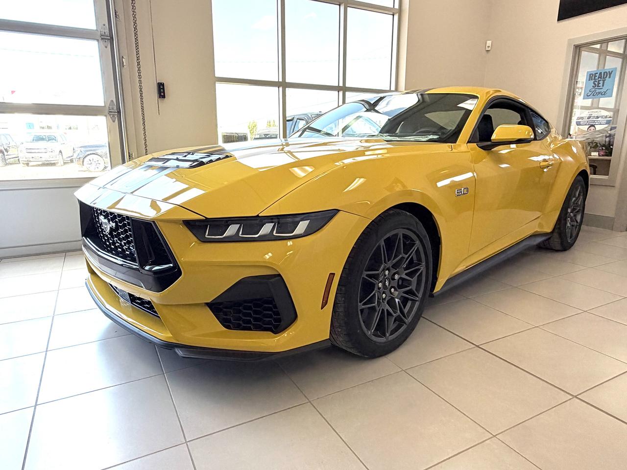 2024 Ford Mustang GT Premium Photo0