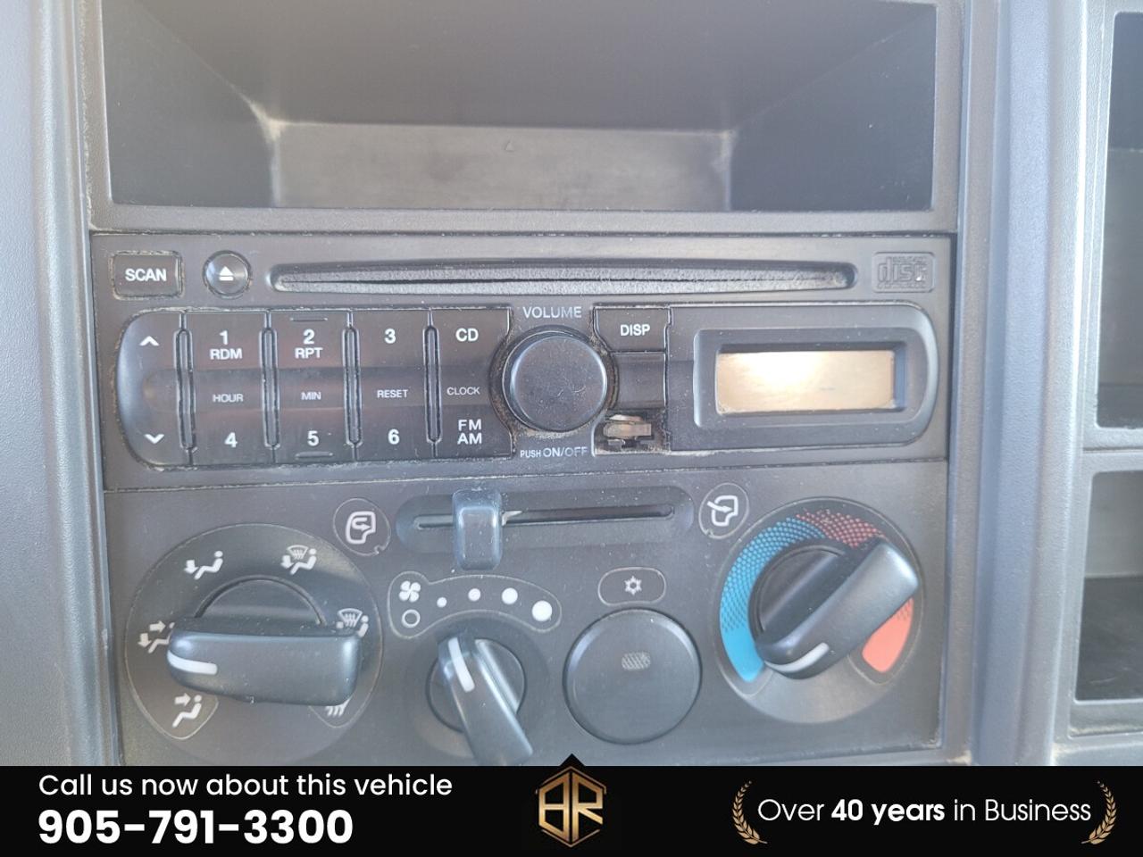 2013 Isuzu NRR Flat Bed | Diesel | Low Km's Photo