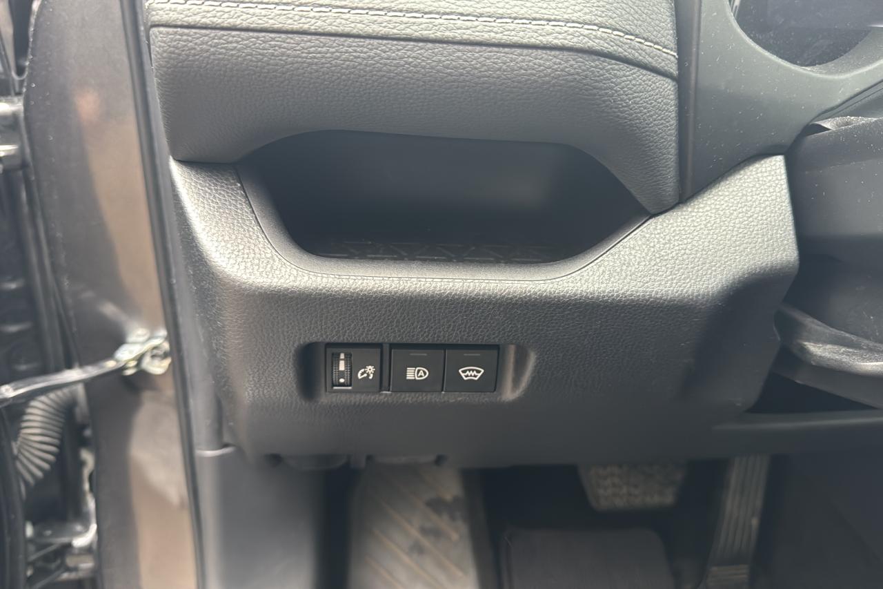 2023 Toyota RAV4 LE AWD Photo