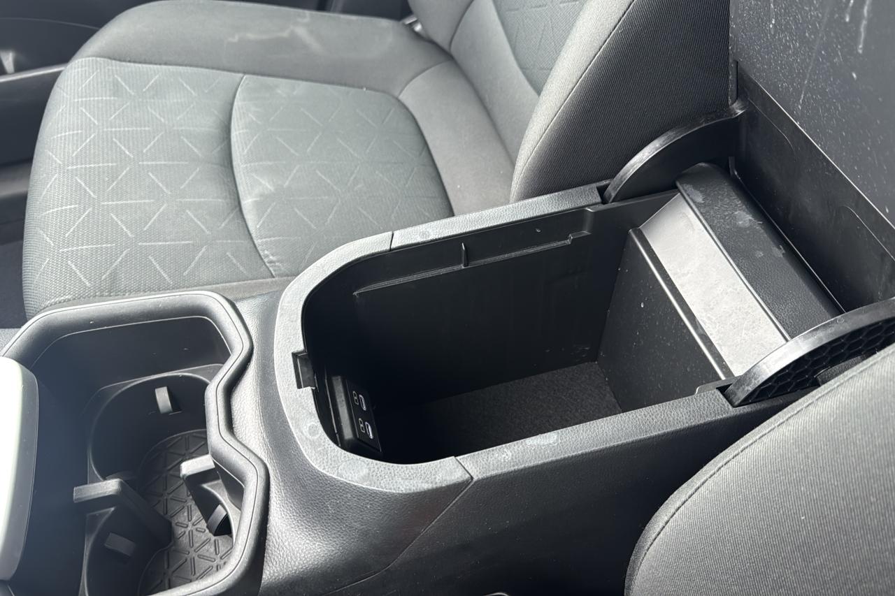2023 Toyota RAV4 LE AWD Photo