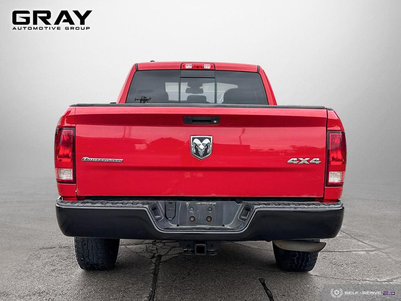 2014 RAM 1500 Outdoorsman/6.4' Box/4x4/No Accidents Photo3