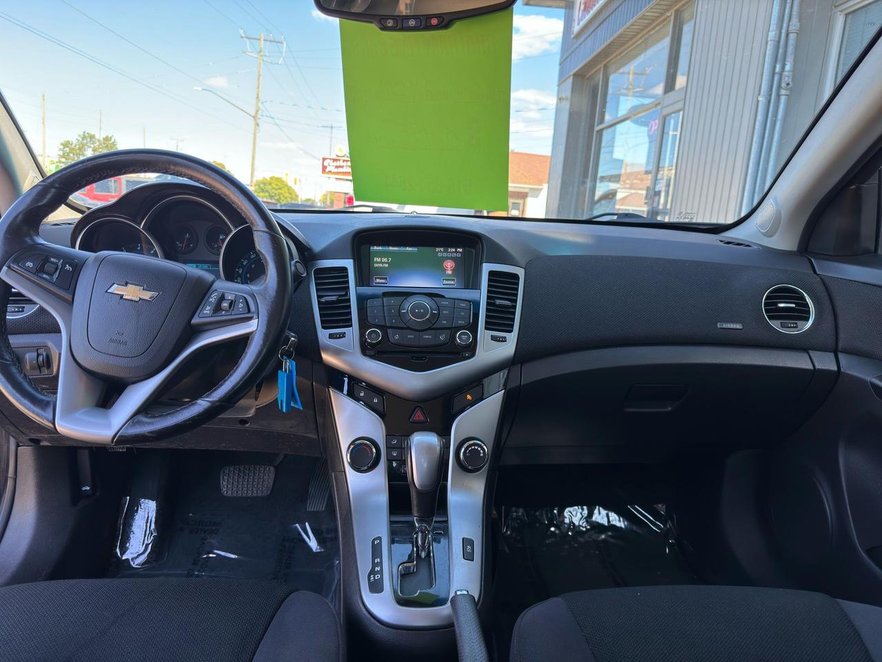 2014 Chevrolet Cruze 1LT Photo