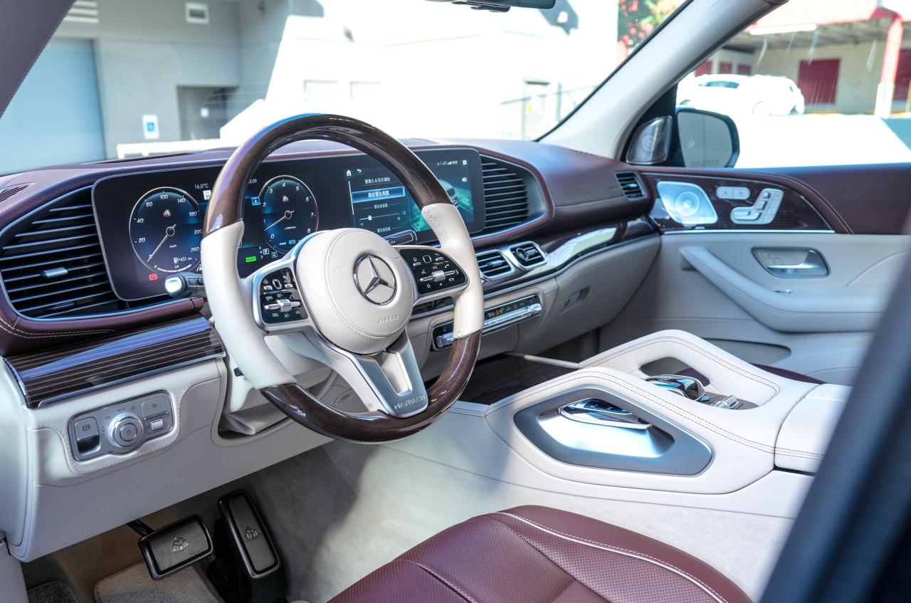 2021 Mercedes-Benz GLS Maybach - Photo #12