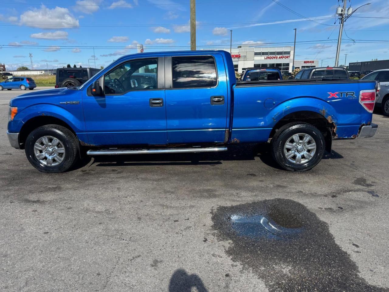 2012 Ford F-150 XLT, 4X4, CREW CAB, STEP SIDE, 5L V8, AS IS - Photo #2