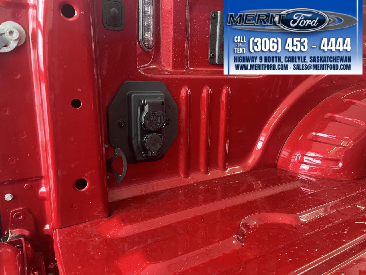 2024 Ford F-350 Super Duty SRW LARIAT - Diesel + Photo5