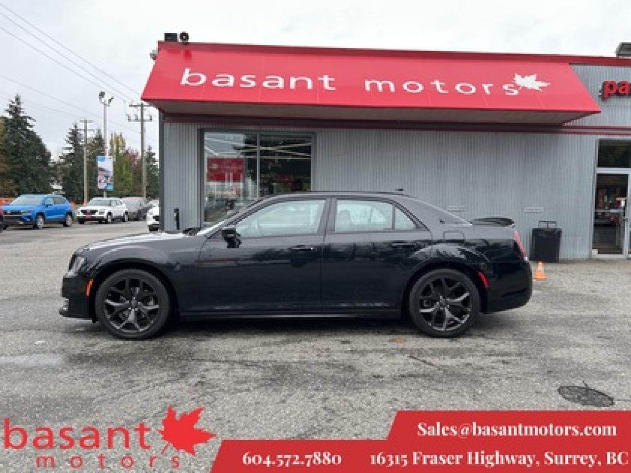 Used 2022 Chrysler 300 S, PanoRoof, Leather, Nav, Heated Seats!! for sale in Surrey, BC