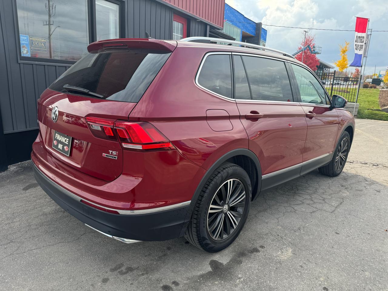 2018 Volkswagen Tiguan Highline - Photo #3