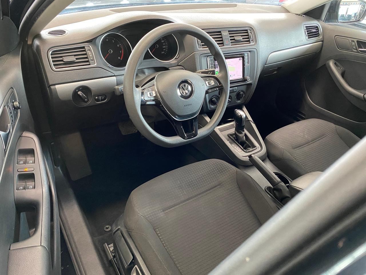 2017 Volkswagen Jetta Trendline+ApplePlay+New Tires+Brakes+CLEAN CARFAX Photo87