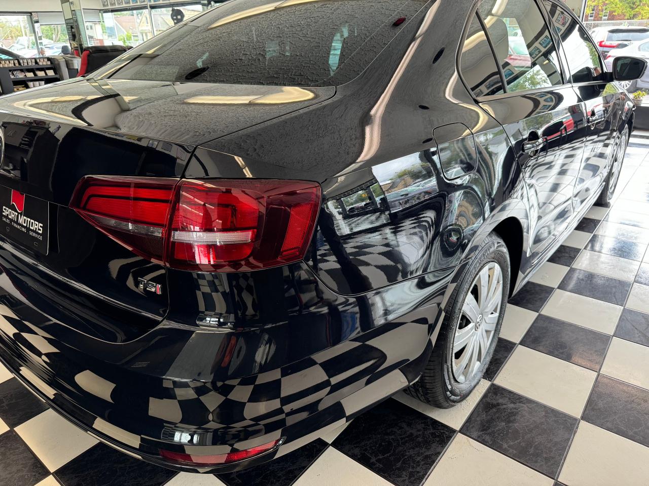 2017 Volkswagen Jetta Trendline+ApplePlay+New Tires+Brakes+CLEAN CARFAX - Photo #40