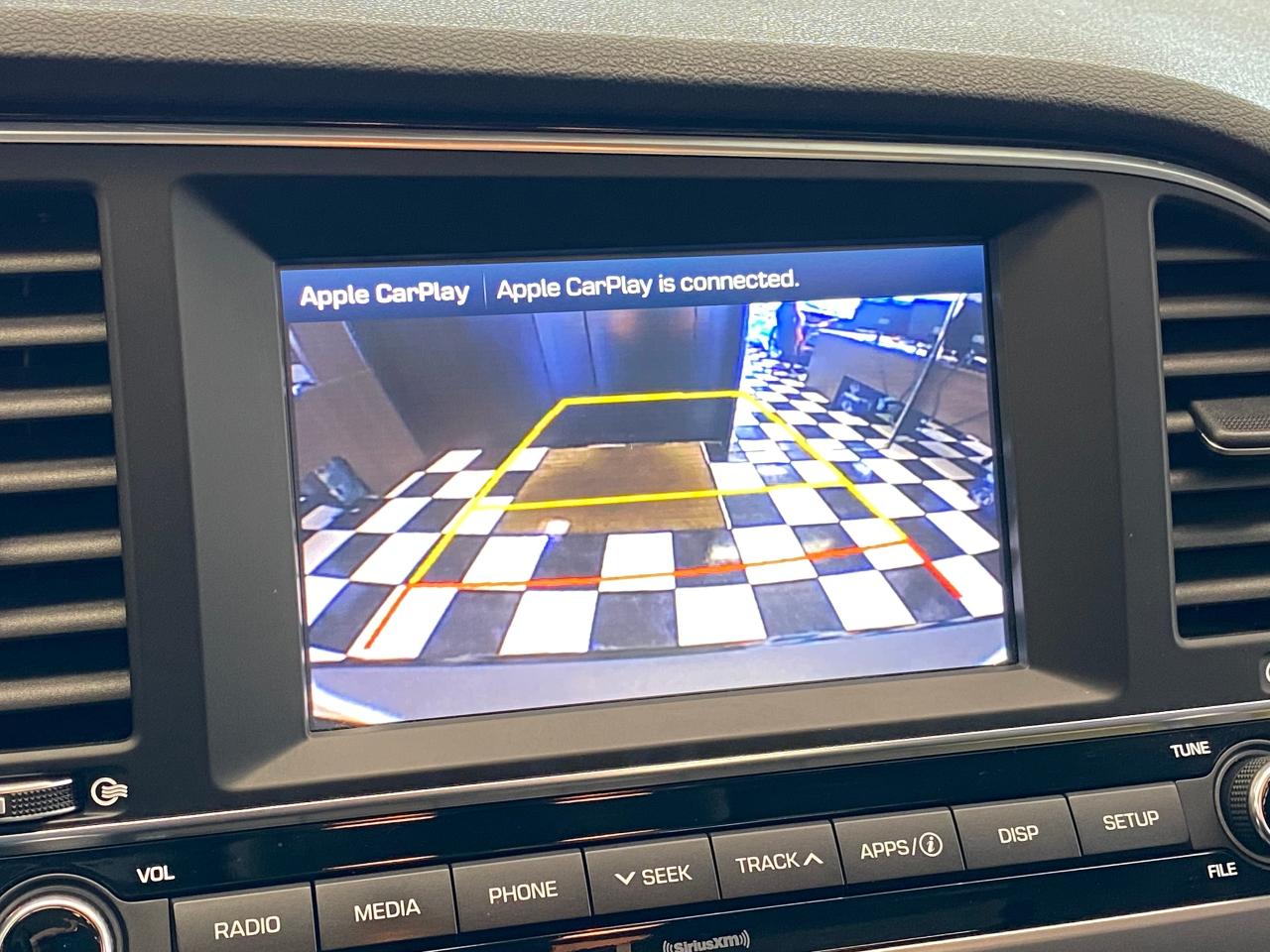 2017 Hyundai Elantra GLS+Sunroof+New Tires+Brakes+ApplePlay+Camera+A/C - Photo #13