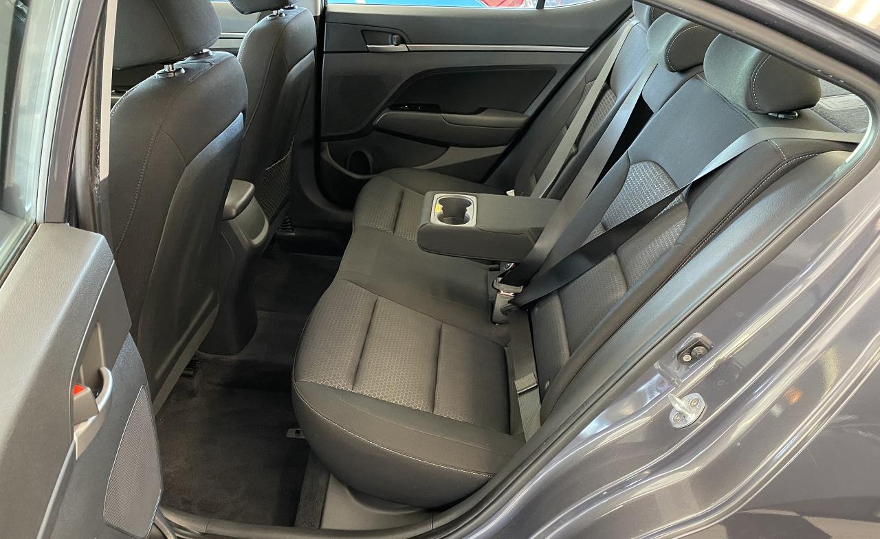 2017 Hyundai Elantra GLS+Sunroof+New Tires+Brakes+ApplePlay+Camera+A/C Photo89