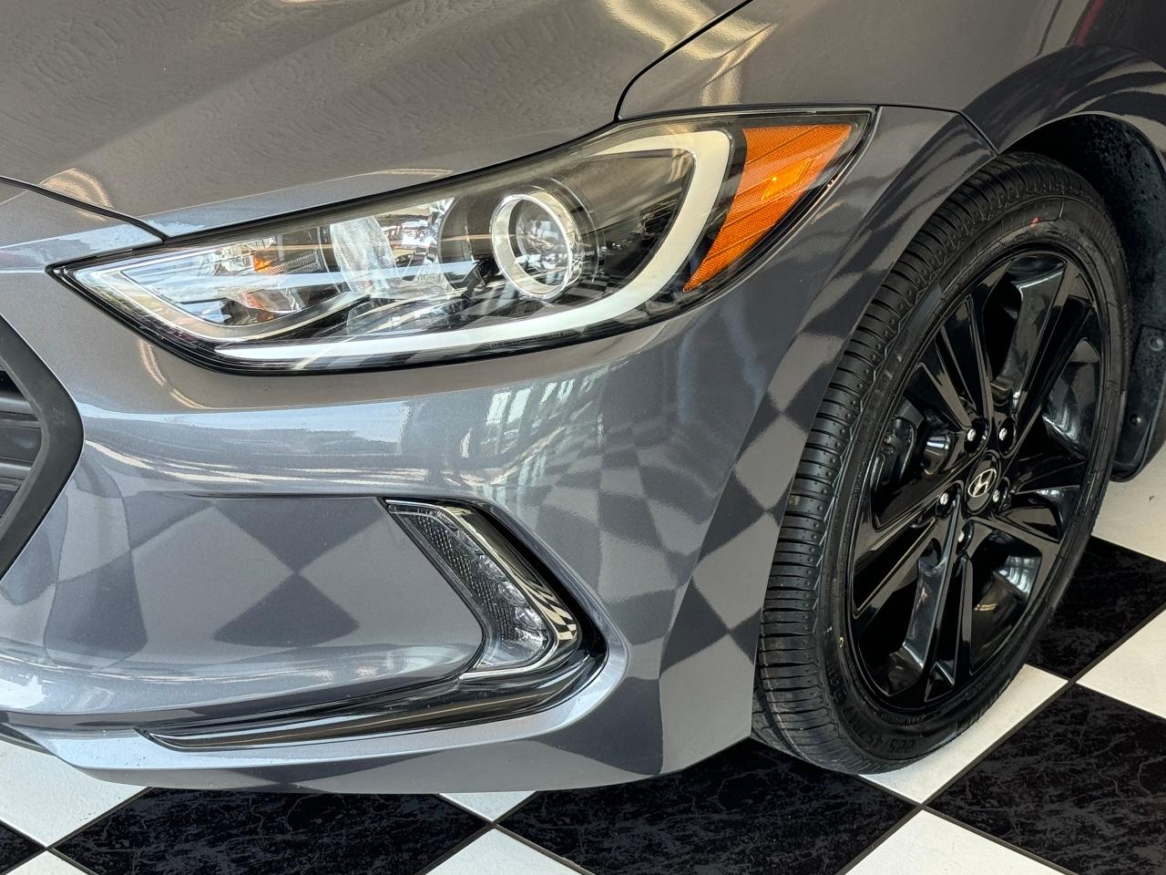 2017 Hyundai Elantra GLS+Sunroof+New Tires+Brakes+ApplePlay+Camera+A/C - Photo #38