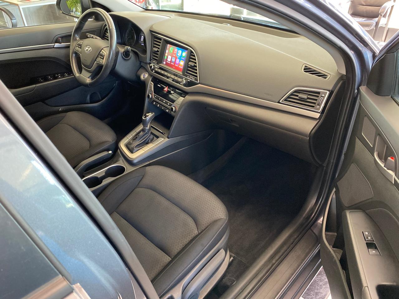 2017 Hyundai Elantra GLS+Sunroof+New Tires+Brakes+ApplePlay+Camera+A/C Photo86