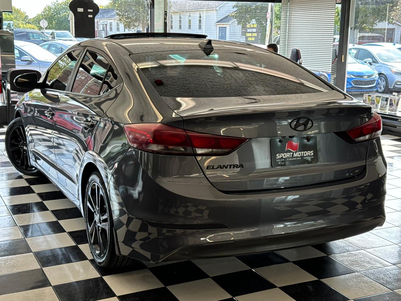 2017 Hyundai Elantra GLS+Sunroof+New Tires+Brakes+ApplePlay+Camera+A/C - Photo #14