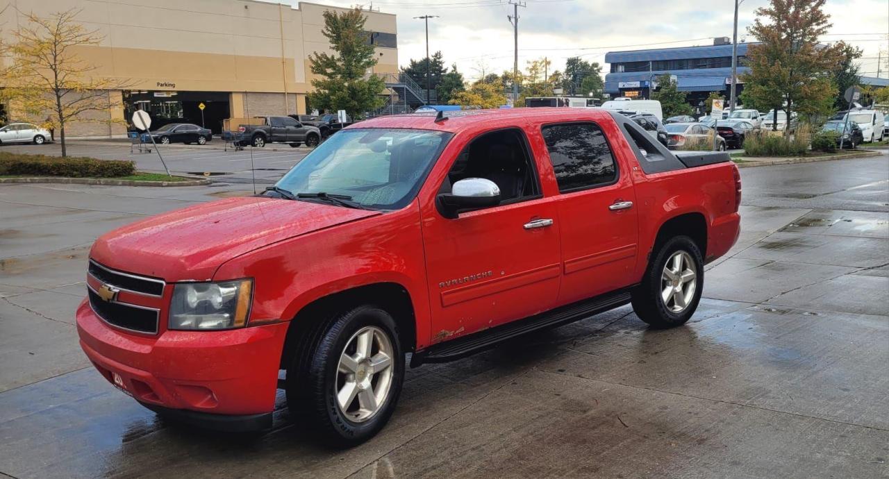 2012 Chevrolet Avalanche Leather Sunroof, 4x4, Automatic, best price.