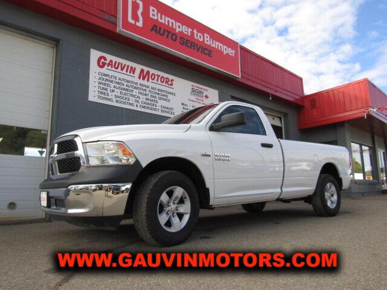 Used 2018 RAM 1500 SXT 4x4 Reg Cab 8' Box Loaded Low Km for sale in Swift Current, SK