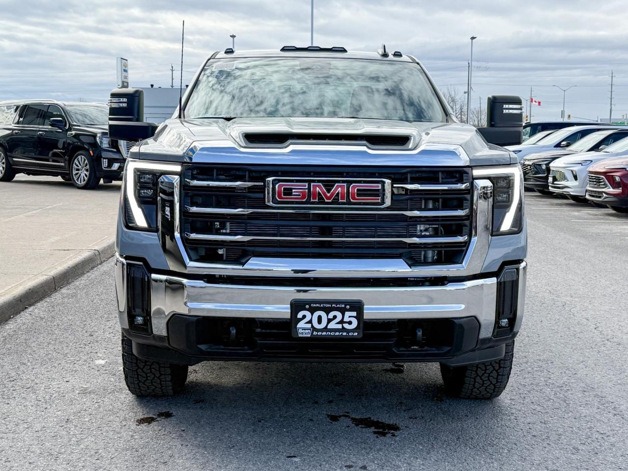 2025 GMC Sierra 2500 HD SLE 6.6L V8 DURAMAX WITH REMOTE START/ENTRY, CRUISE CONTROL, VINYL FLOORING, HD REAR VISION CAMERA, APPLE CARPLAY AND ANDROID AUTO Photo