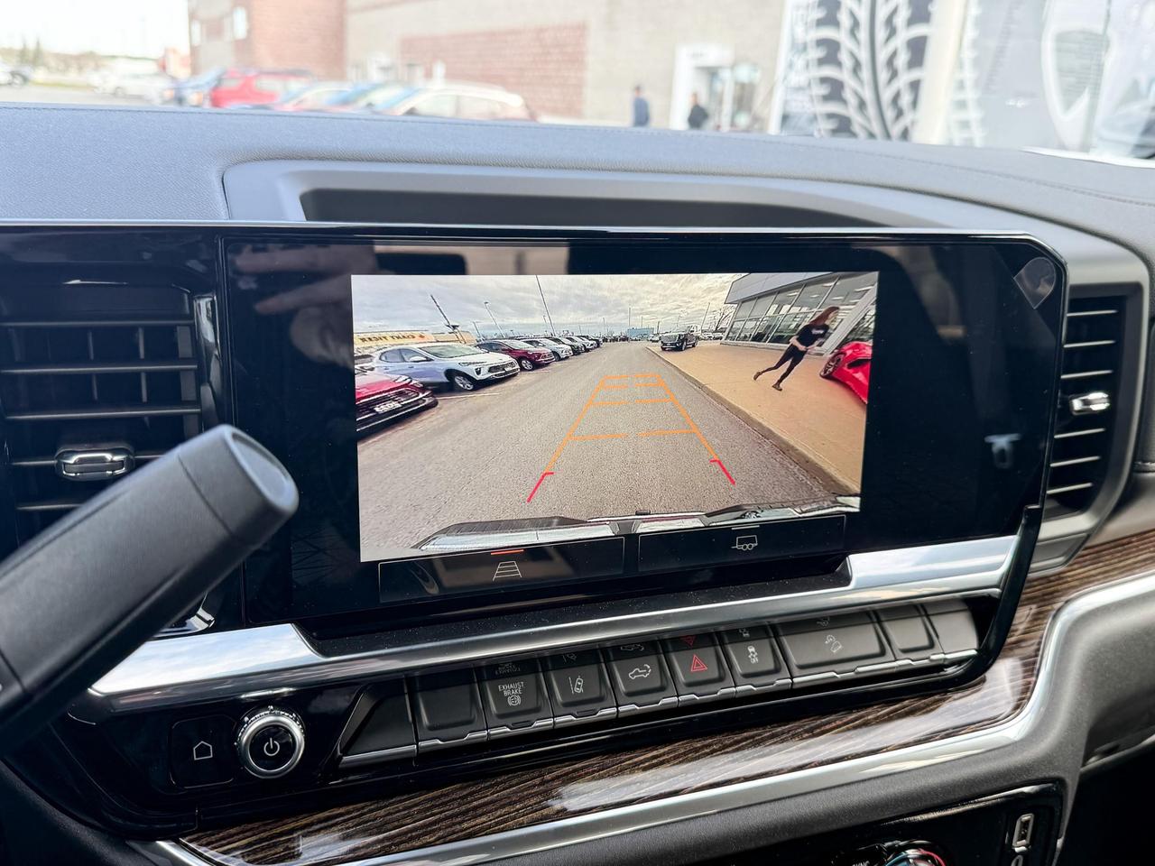 2025 GMC Sierra 2500 HD SLE 6.6L V8 DURAMAX WITH REMOTE START/ENTRY, CRUISE CONTROL, VINYL FLOORING, HD REAR VISION CAMERA, APPLE CARPLAY AND ANDROID AUTO Photo