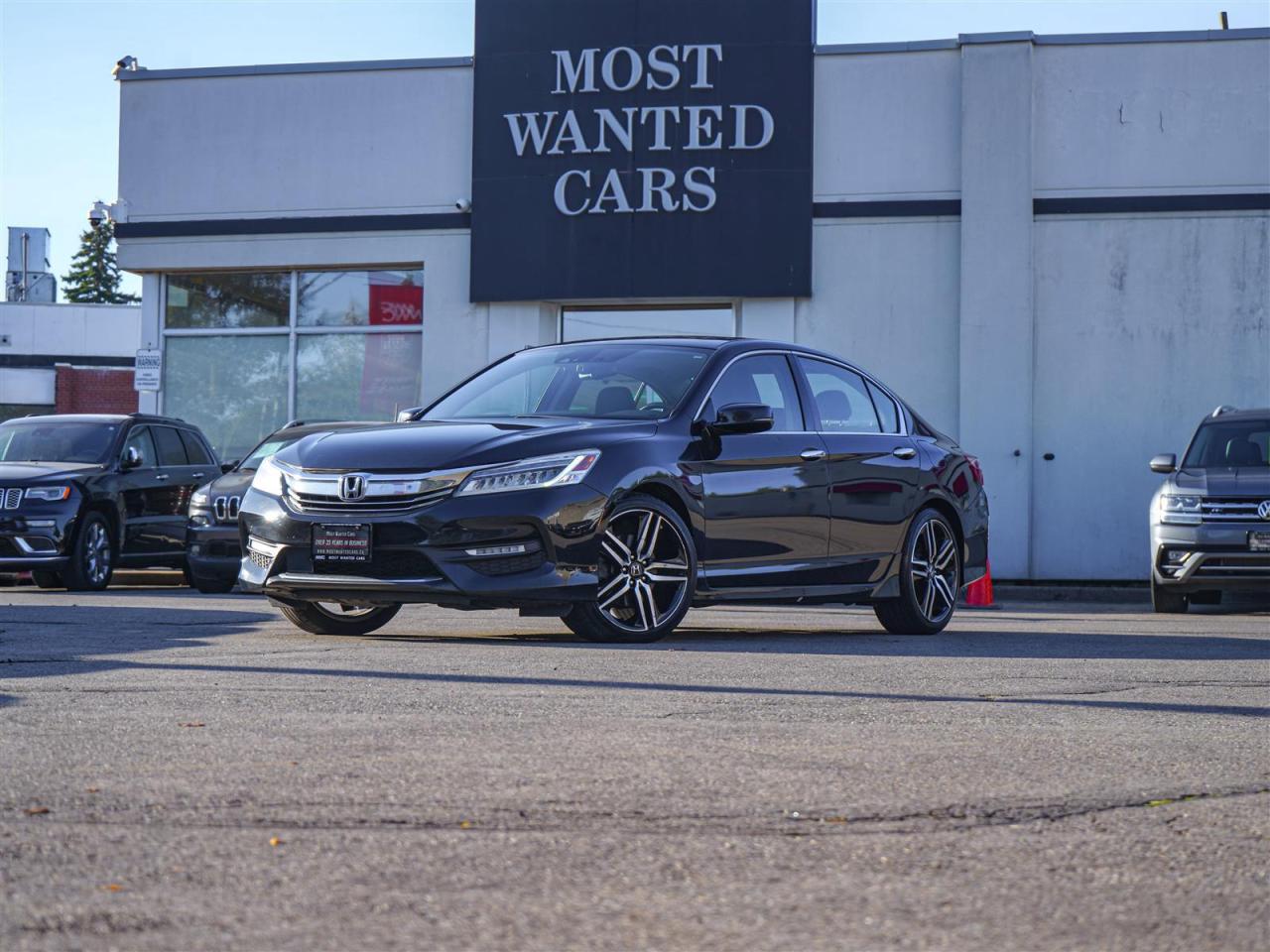 Used 2017 Honda Accord TOURING | NAV | LEATHER | SUNROOF for sale in Kitchener, ON