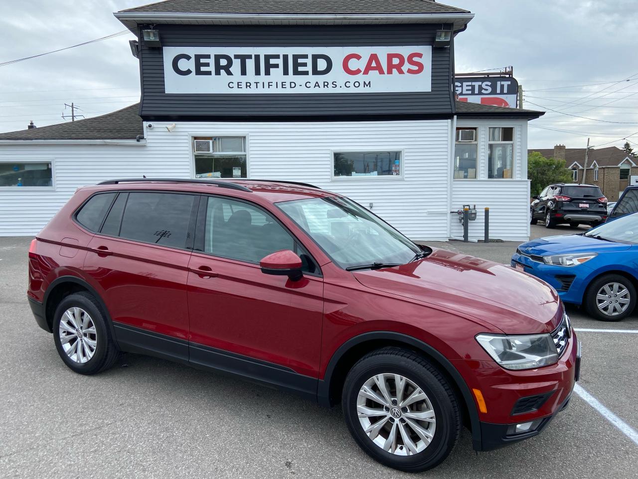 2018 Volkswagen Tiguan Trendline ** CARPLAY, HTD SEATS, BACK CAM **