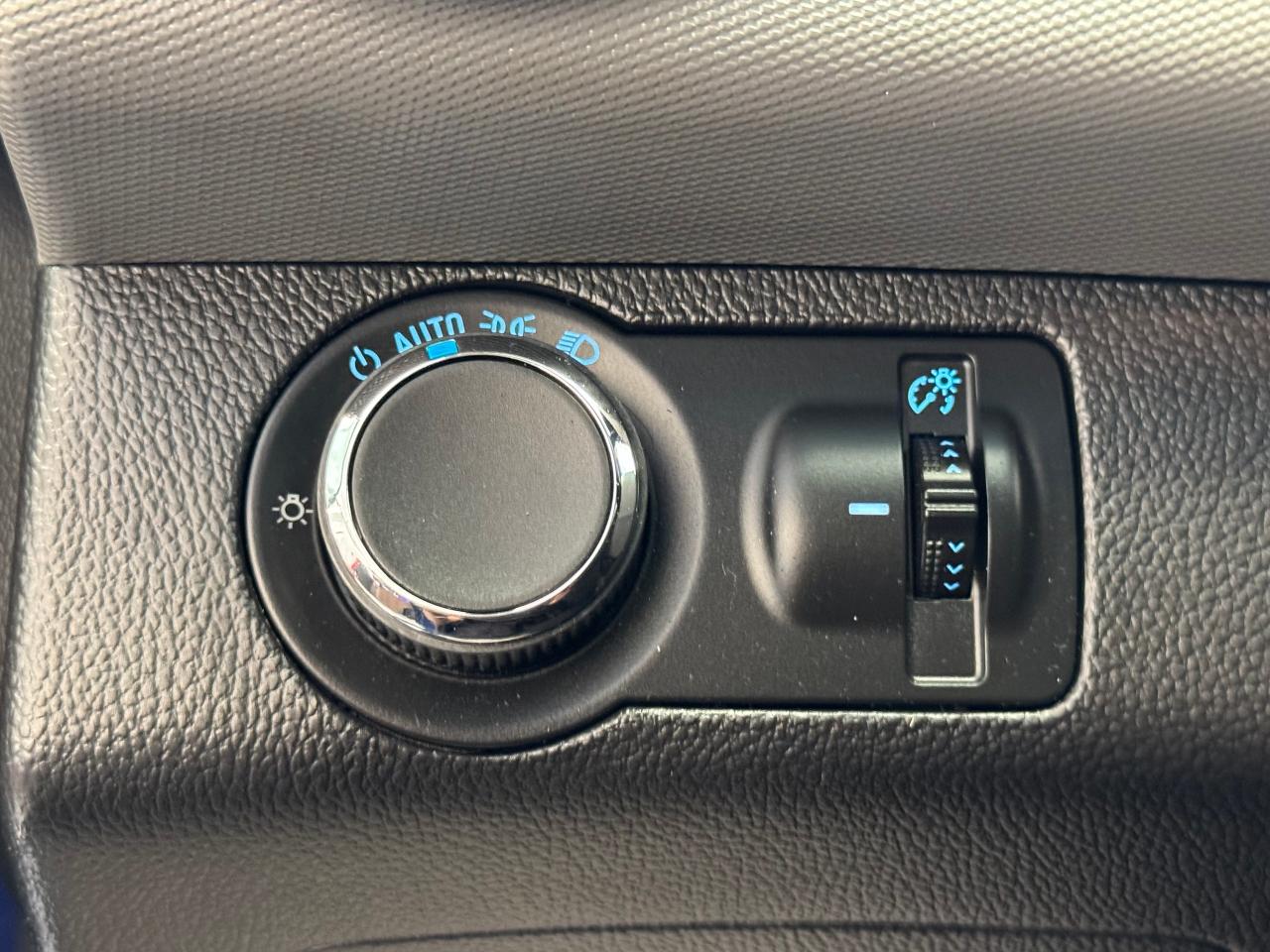 2013 Chevrolet Sonic LT+A/C+Automatic+Certified+Cruise Control - Photo #32
