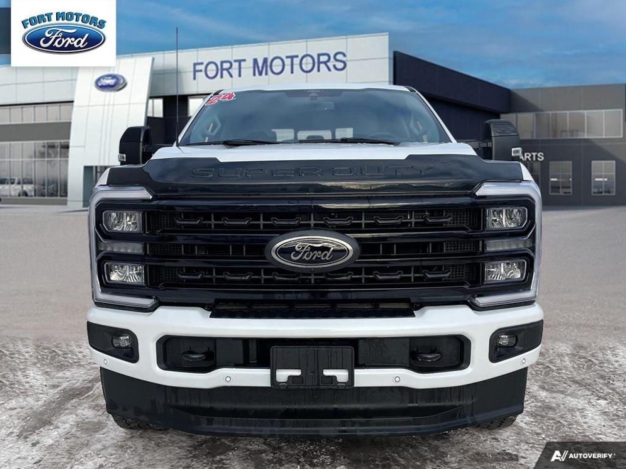 2024 Ford SUPERDUTY F-350® Lariat® Photo