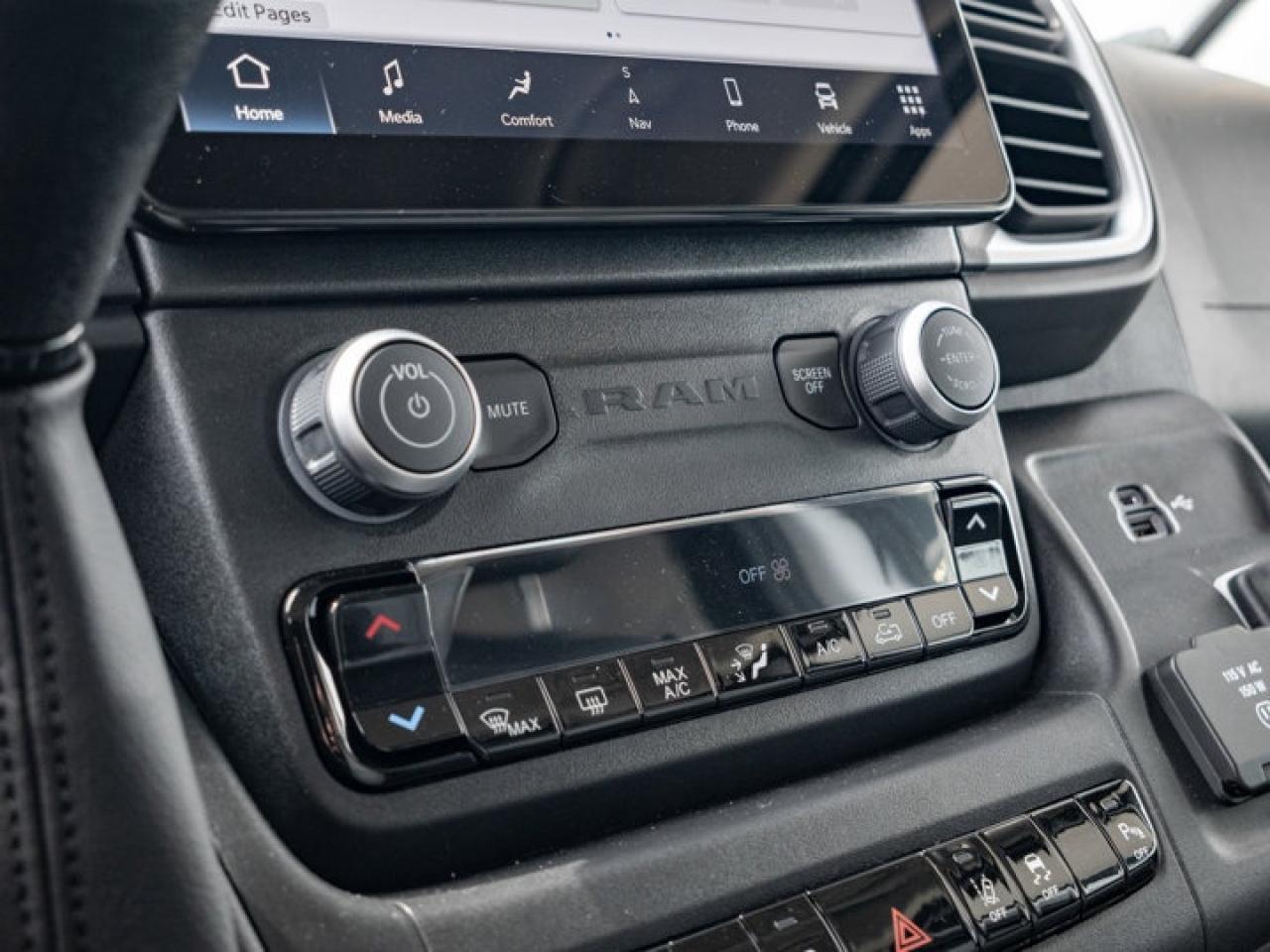 2025 RAM Cargo Van ProMaster SLT+ Photo