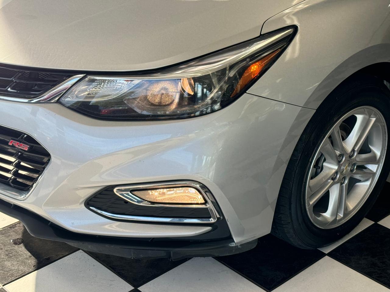 2017 Chevrolet Cruze LT+ApplePlay+Remote Start+New Tires+Brakes+Camera - Photo #34