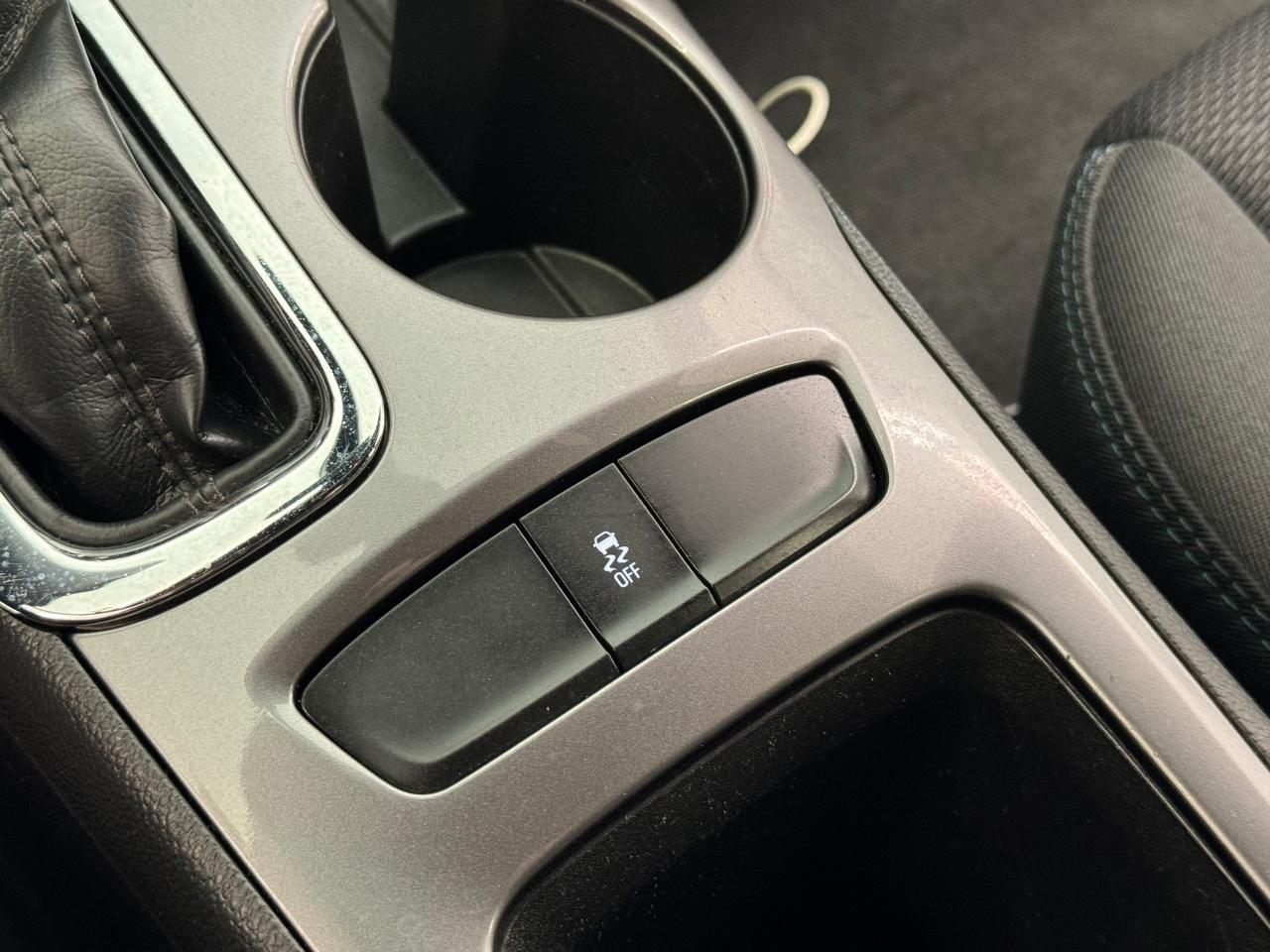 2017 Chevrolet Cruze LT+ApplePlay+Remote Start+New Tires+Brakes+Camera - Photo #32