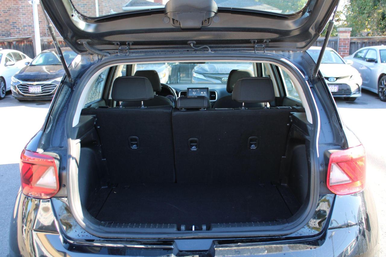 2021 Hyundai Venue Trend IVT - Photo #6